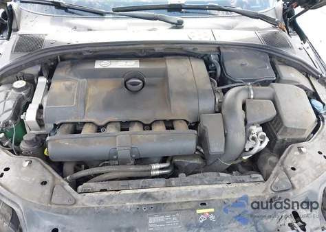 2012 Volvo Xc70 3.2/3.2 Platinum/3.2 Premier/3.2 Premier Plus из США, поврежденный, VIN YV4952BZ8C1131723